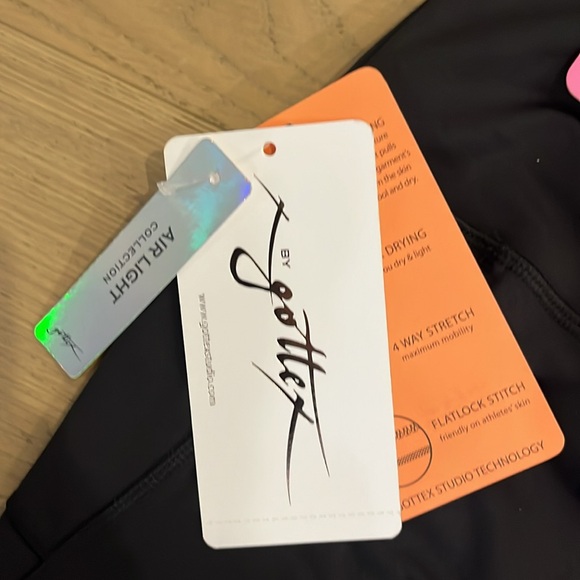 BNWT Gottex Capri Length Leggings XS - Picture 6 of 10